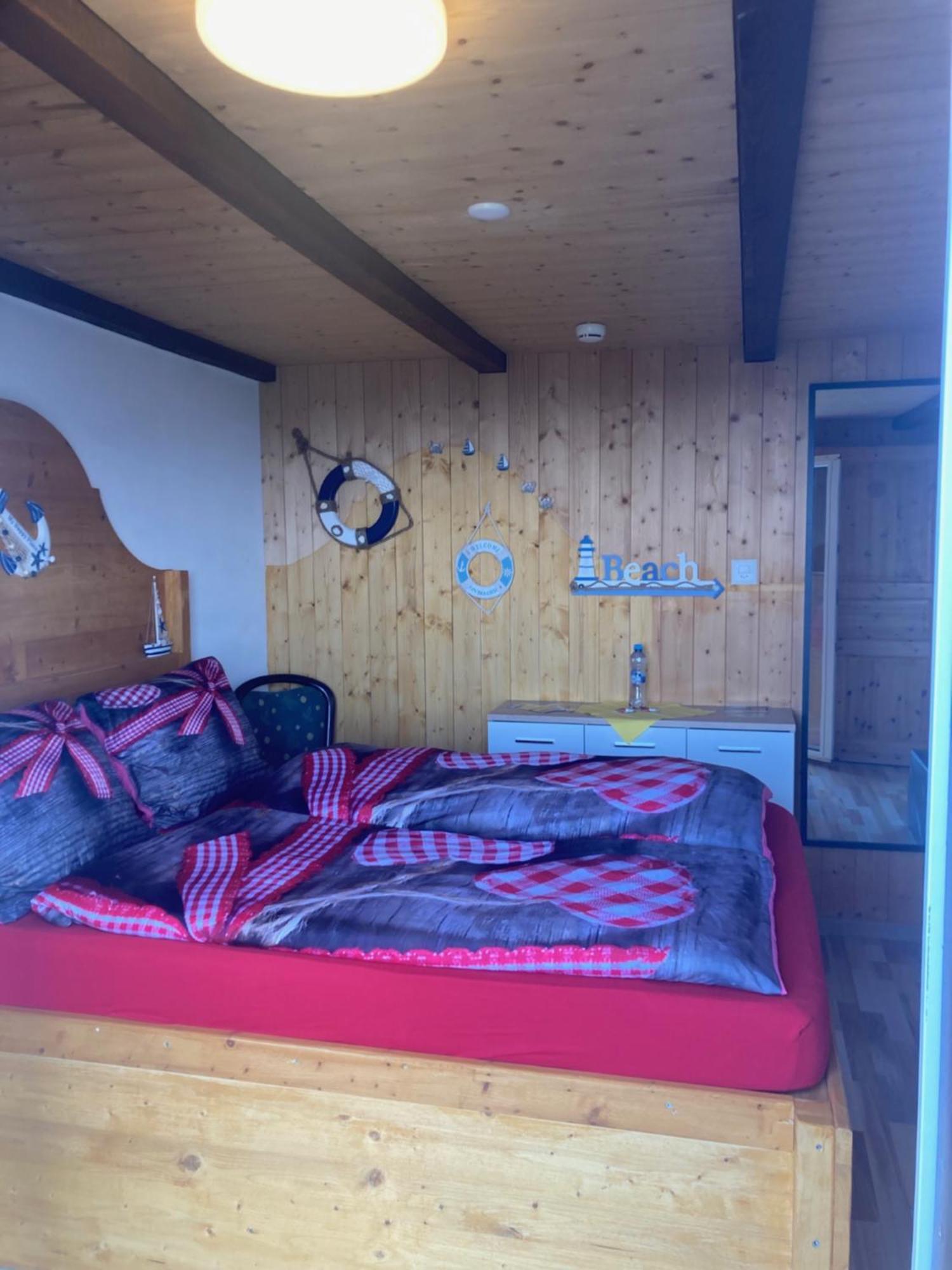 Klewenalp Ausflugs-Ski-Pistenhotel Klewenstock بيكنريد المظهر الخارجي الصورة