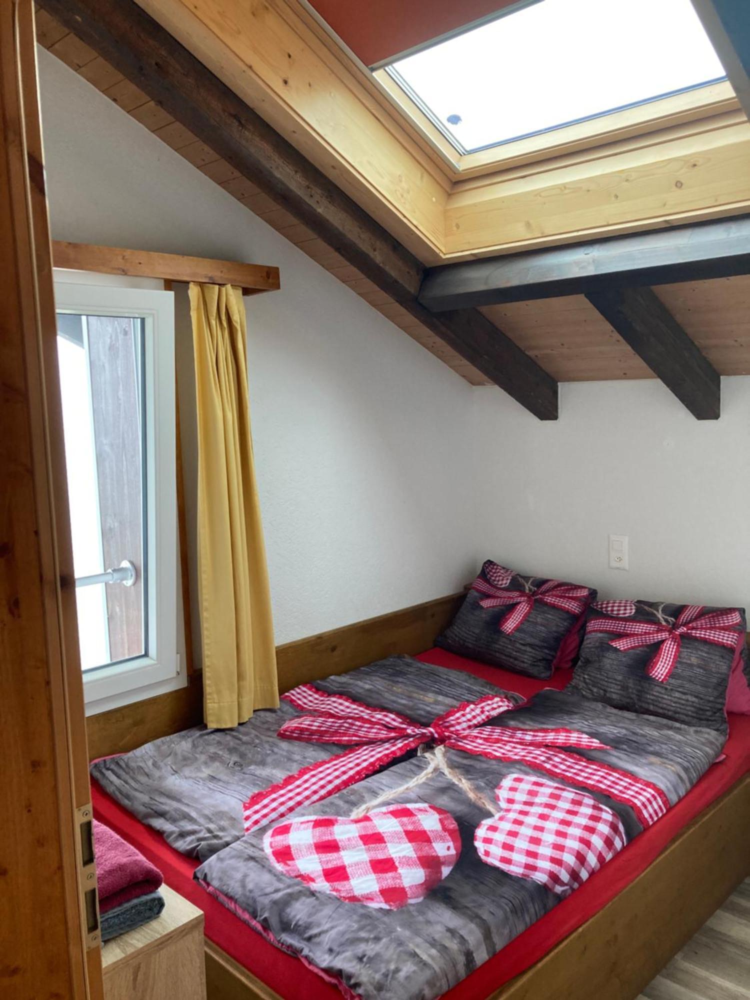 Klewenalp Ausflugs-Ski-Pistenhotel Klewenstock بيكنريد المظهر الخارجي الصورة