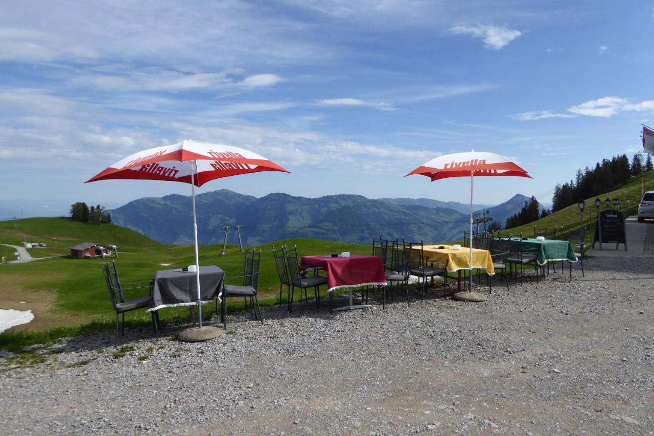 Klewenalp Ausflugs-Ski-Pistenhotel Klewenstock بيكنريد المظهر الخارجي الصورة